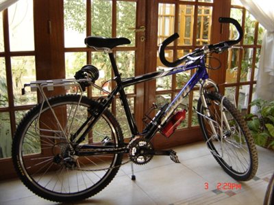 C578011394 M