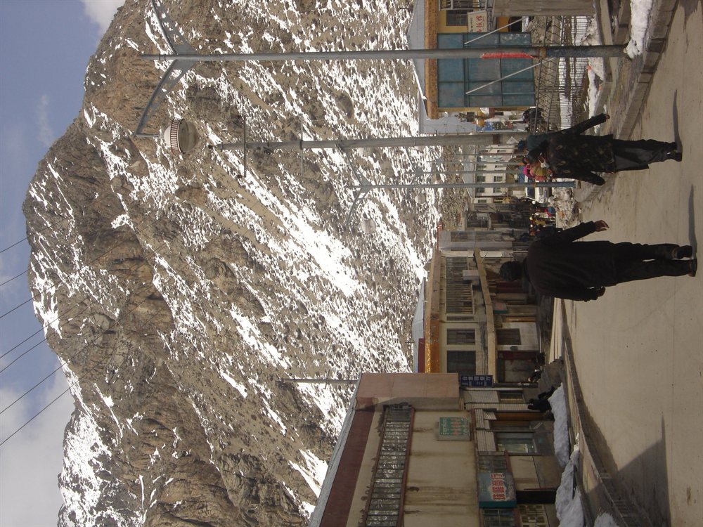 5Bb32f8698
